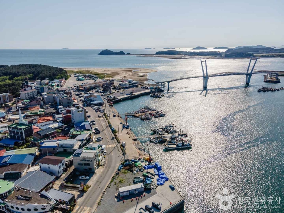 백사장항 · 수산물 직판장 사진 1